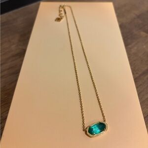 Kendra Scott Elisa Gold Green Pendant Necklace – St. Patrick’s Day